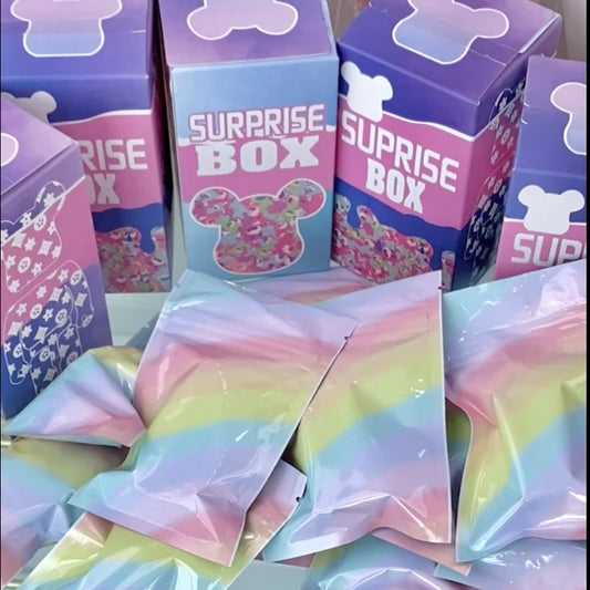 Lucky Scoop-Blind Bag and Box of Mini Perfumes | Extra pearl gets extra mini perfume